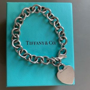 Tiffany and Co. Heart Bracelet ❤️
